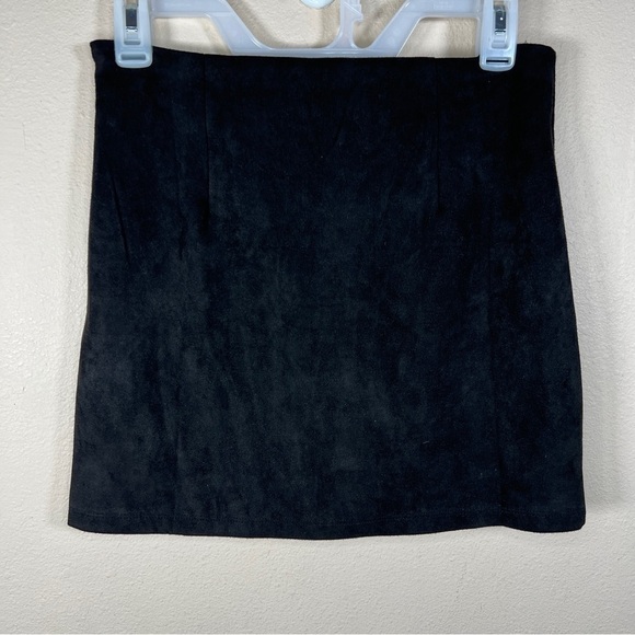 SMALL SEEK THE LABEL BLACK FAUX SUEDE MINI SKIRT STRETCH GOTH FALL CORSET FRONT - Picture 3 of 7